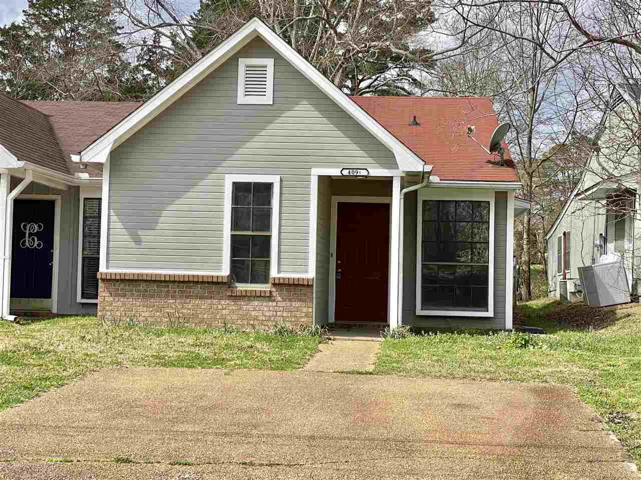 Property Photo:  409 Lindale Street  MS 39056 