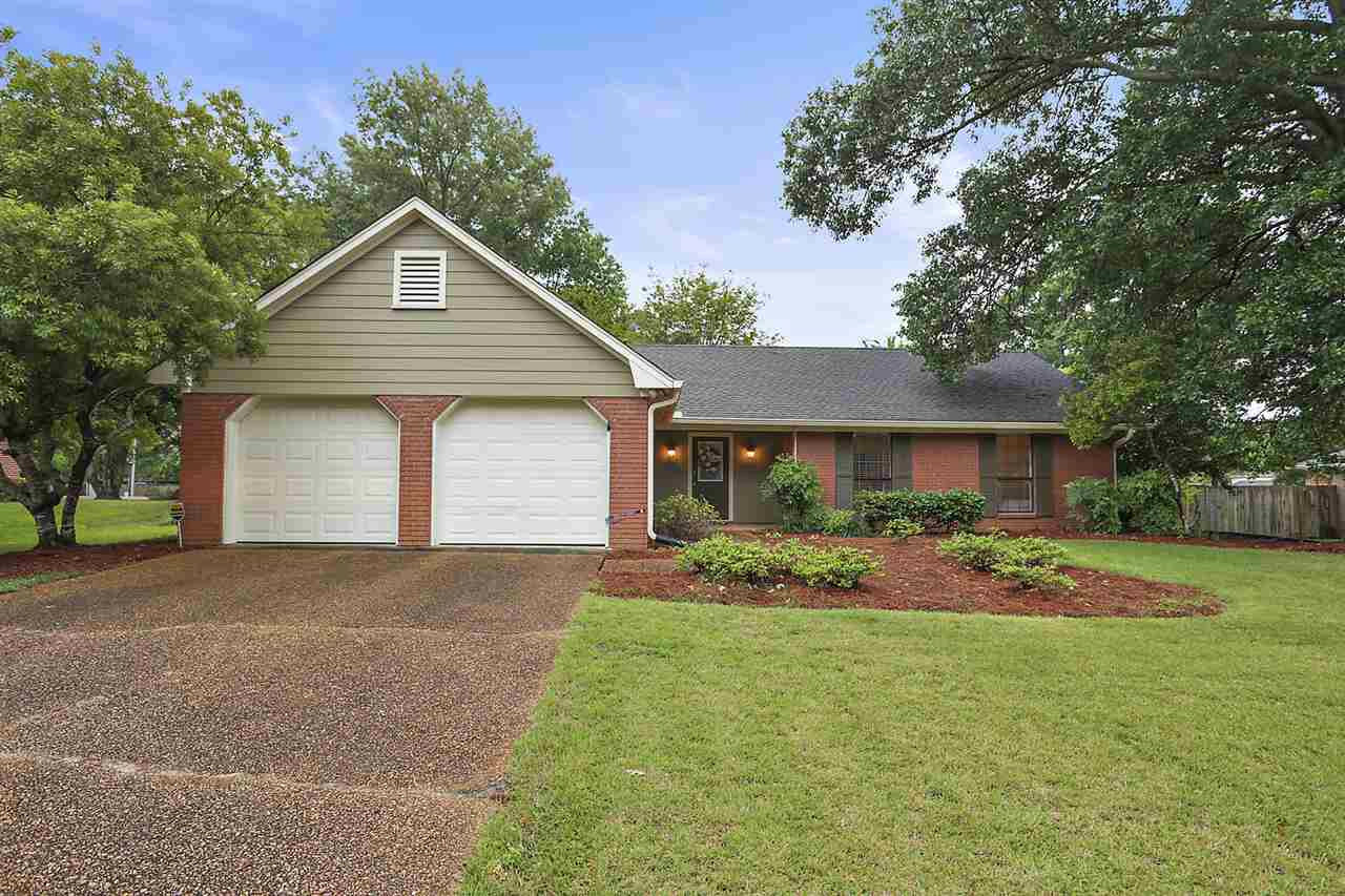 Property Photo:  215 Timbermill Drive  MS 39110 