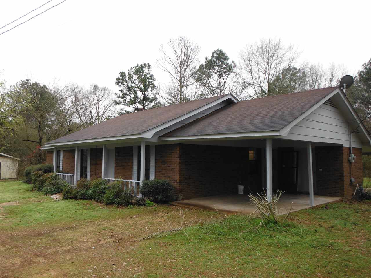 Property Photo: 4269 N Highway MS 39051