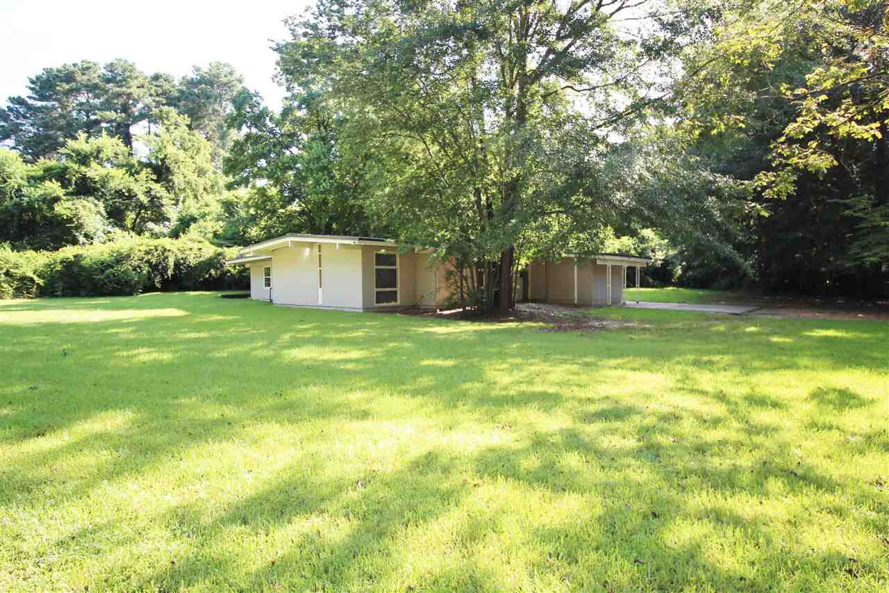 Property Photo:  4298 Oaklawn Drive  MS 39206 