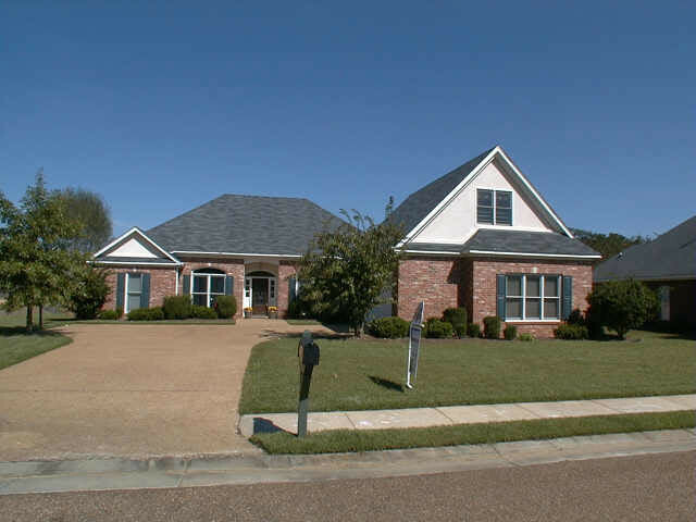 Property Photo:  113 Fieldcrest Drive  MS 39110 