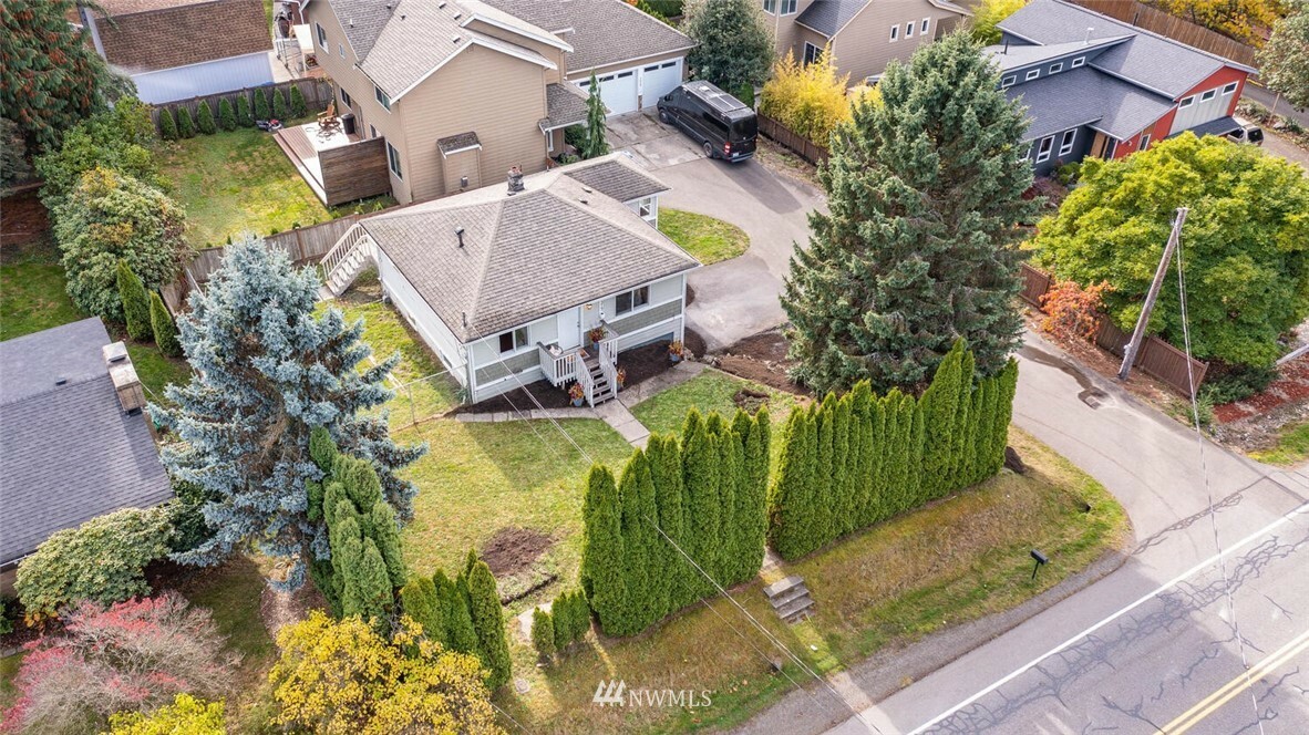 Property Photo:  7317 NE 155th St  WA 98028 