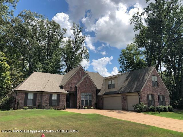 Property Photo: 4800 Heritage Drive MS 38654