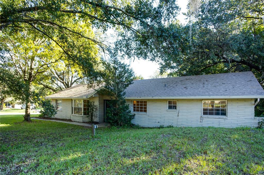 Property Photo: 1103 Bear Lake Road FL 32703