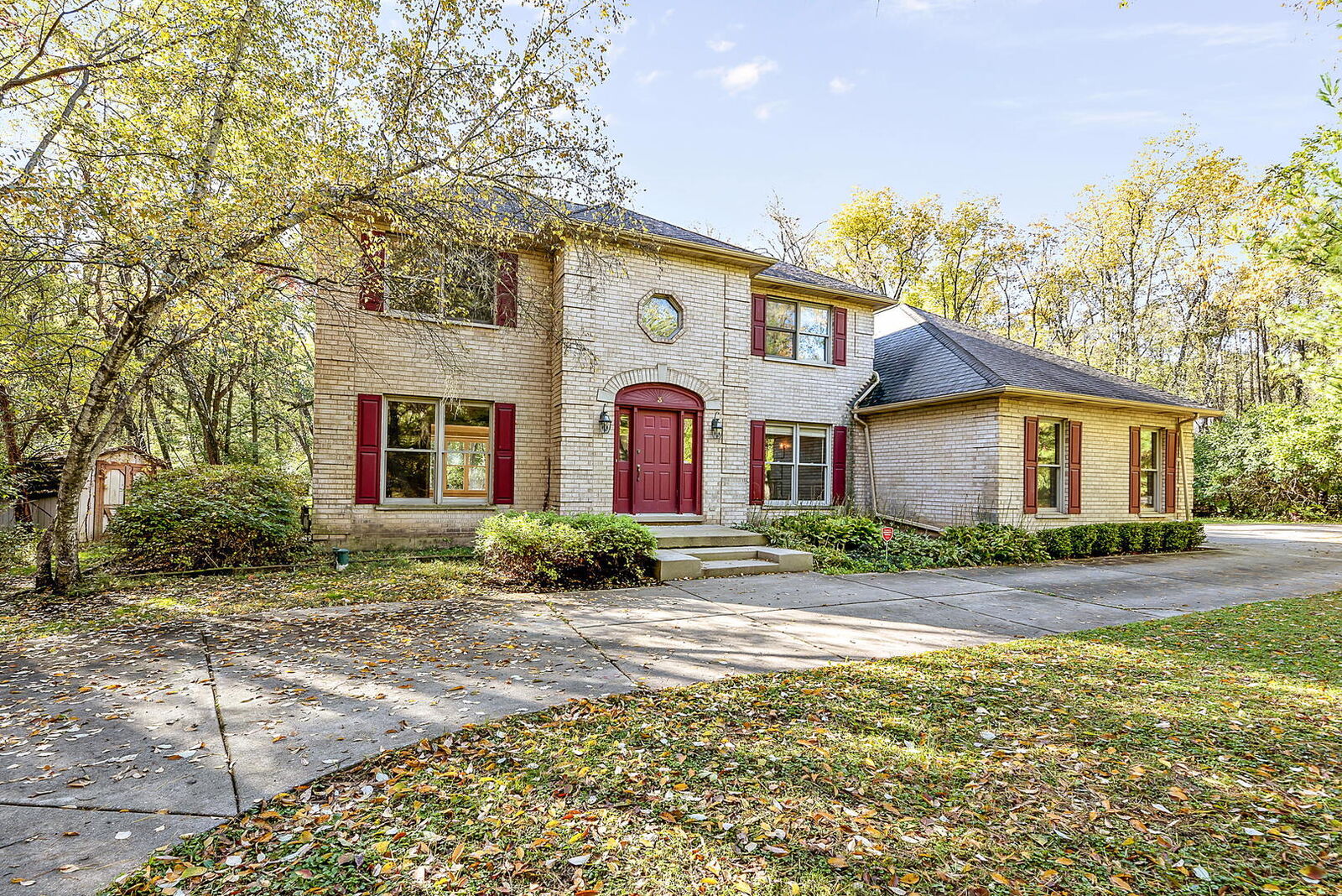 Property Photo: 3 Regan Boulevard IL 60010