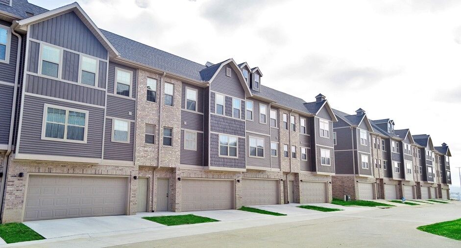 Property Photo: 244 S Slopeside Drive AR 72704