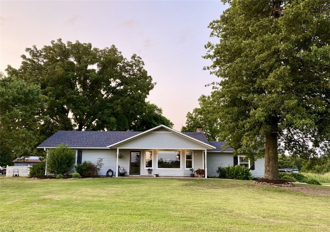 Property Photo:  24070 Sequoyah Road  AR 72761 