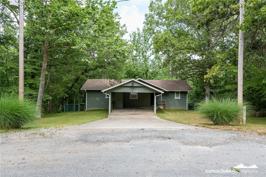 Property Photo:  4 Blackburn Circle  AR 72715 