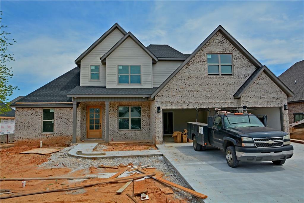 Property Photo: 5801 W Sommerset Street AR 72758