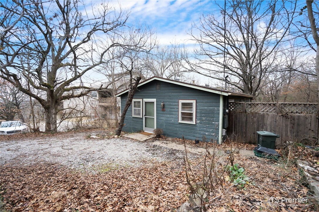 Property Photo:  426 Lawson Street  AR 72703 