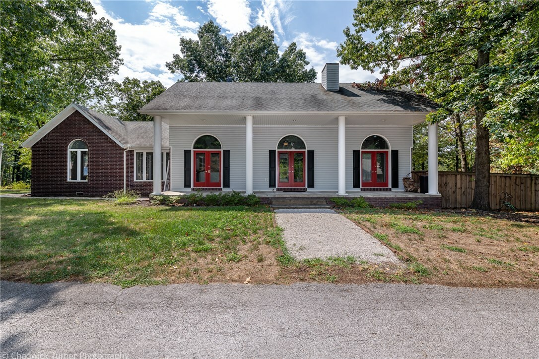 Property Photo:  2 Runnymede Circle  AR 72715 