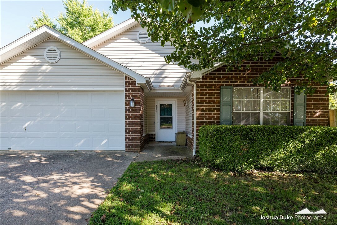 Property Photo:  3841 W Gardenia Drive  AR 72704 