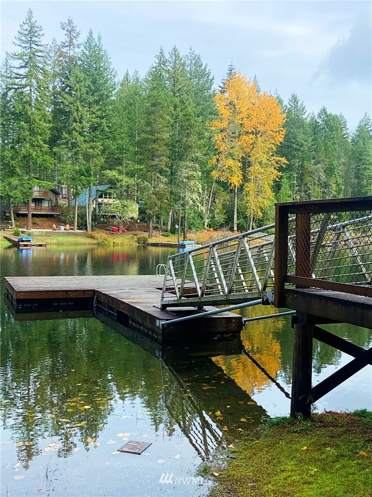 Property Photo: 90 NE Creekview Place WA 98588