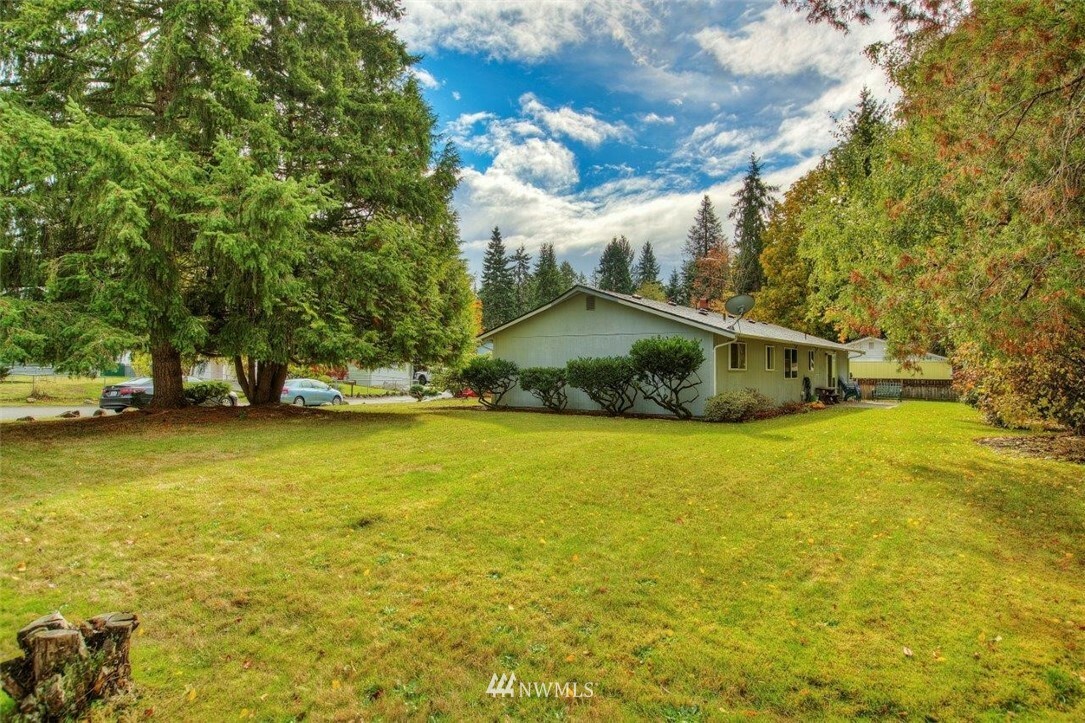 Property Photo:  15002 21st Avenue Ct E  WA 98445 