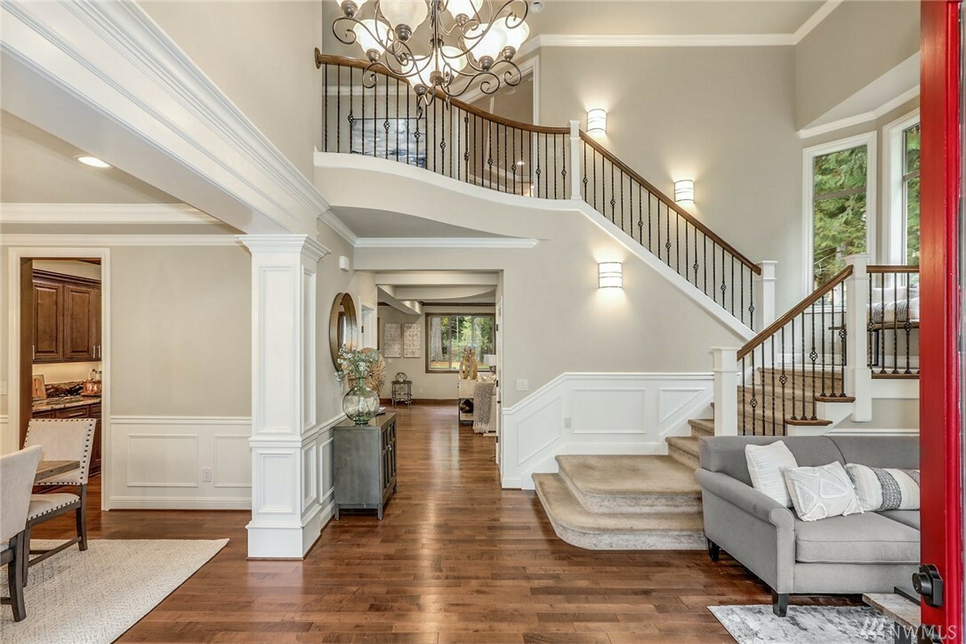 Property Photo: 23450 SE 21st Ct WA 98075