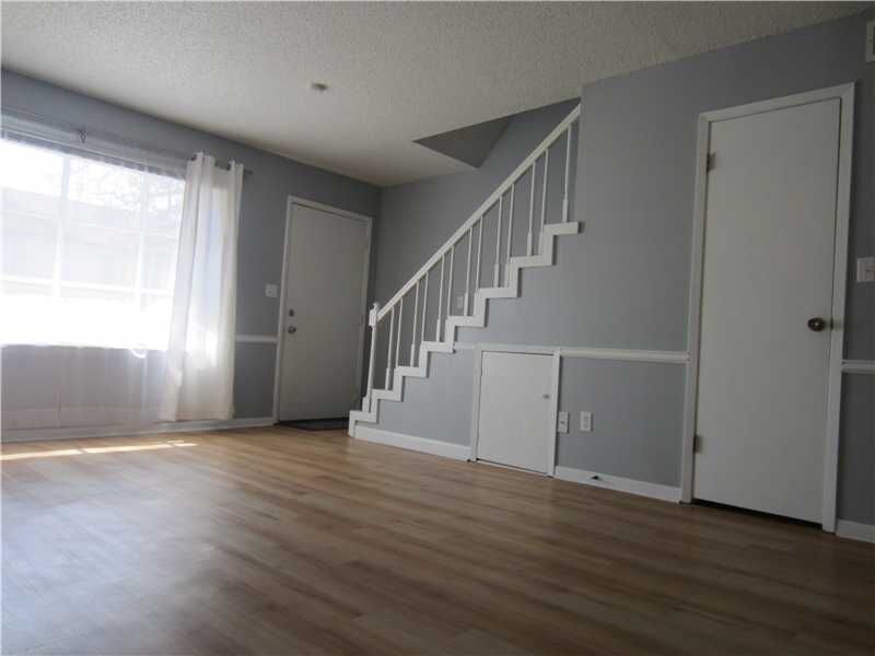 Property Photo: 808 W Lawson Unit 3 Street 3 AR 72703