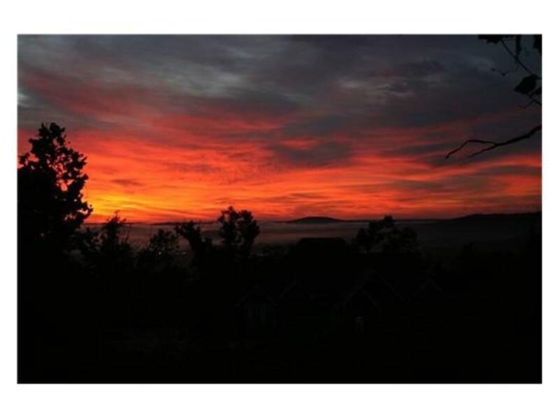 Property Photo:  439 E Fairway Lane  AR 72701 