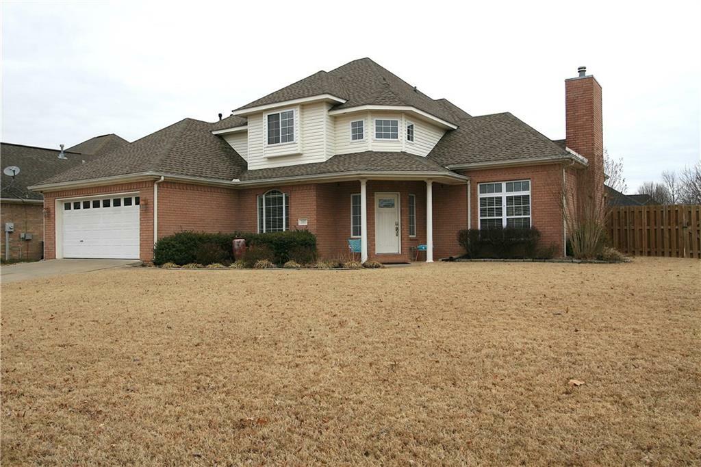 Property Photo:  507 Cornell Street  AR 72712 