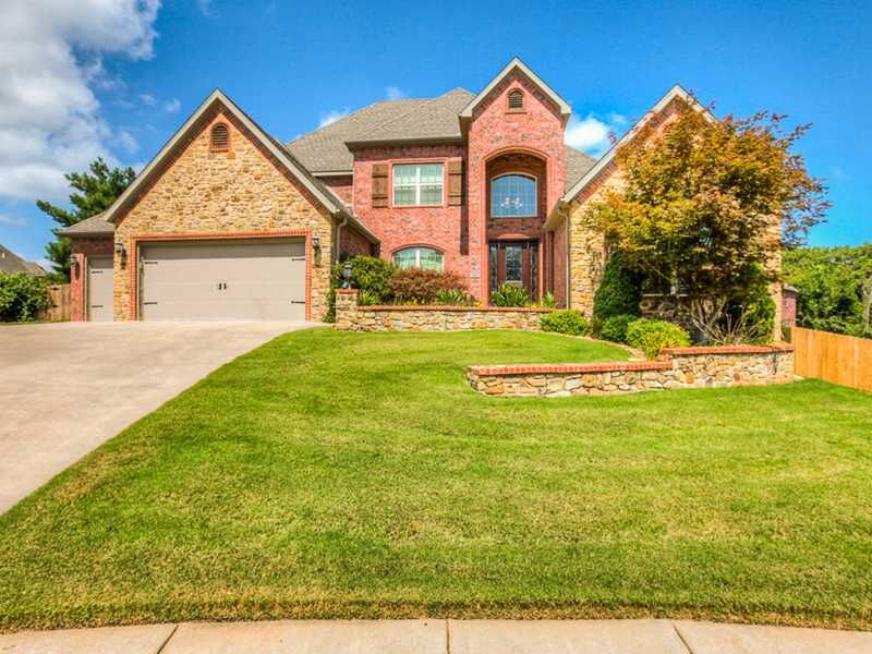 Property Photo:  1703 NE Glade Terrace  AR 72712 