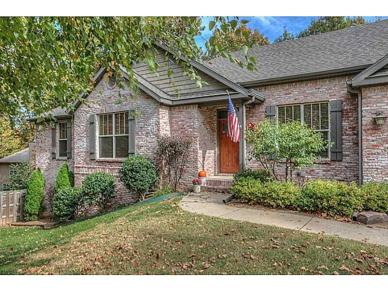 Property Photo:  2404 Rita Way  AR 72712 