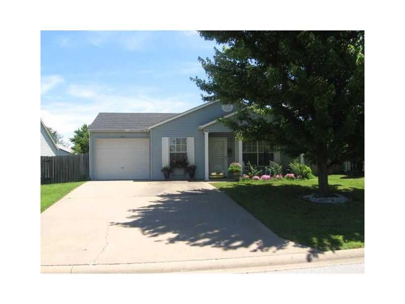 Property Photo:  407 Spencer Street  AR 72712 