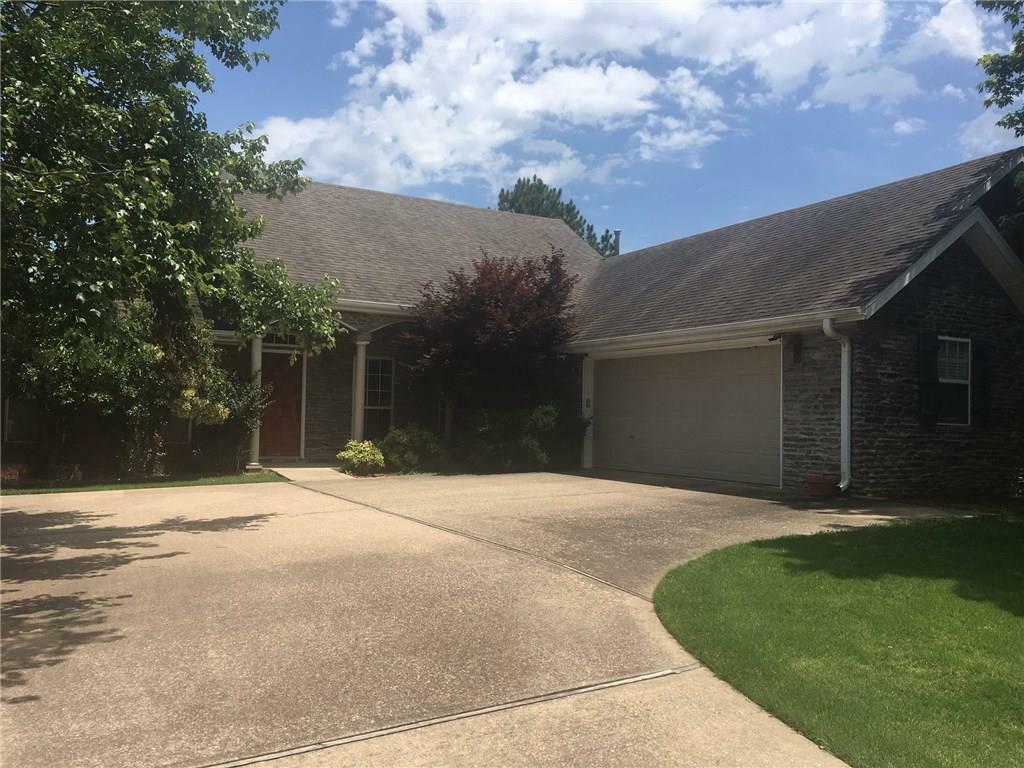 Property Photo:  1407 S Breckenbridge Loop  AR 72756 