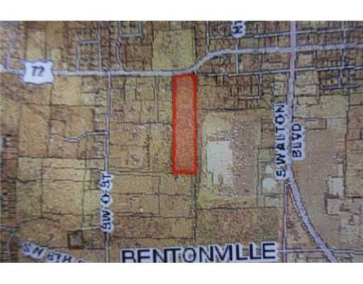 Property Photo:  1401 2nd Street  AR 72712 