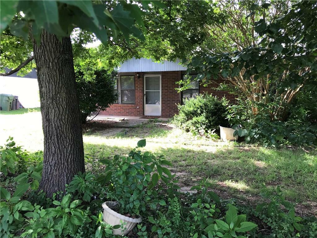 Property Photo:  309 W Rolling Oaks Drive  AR 72756 