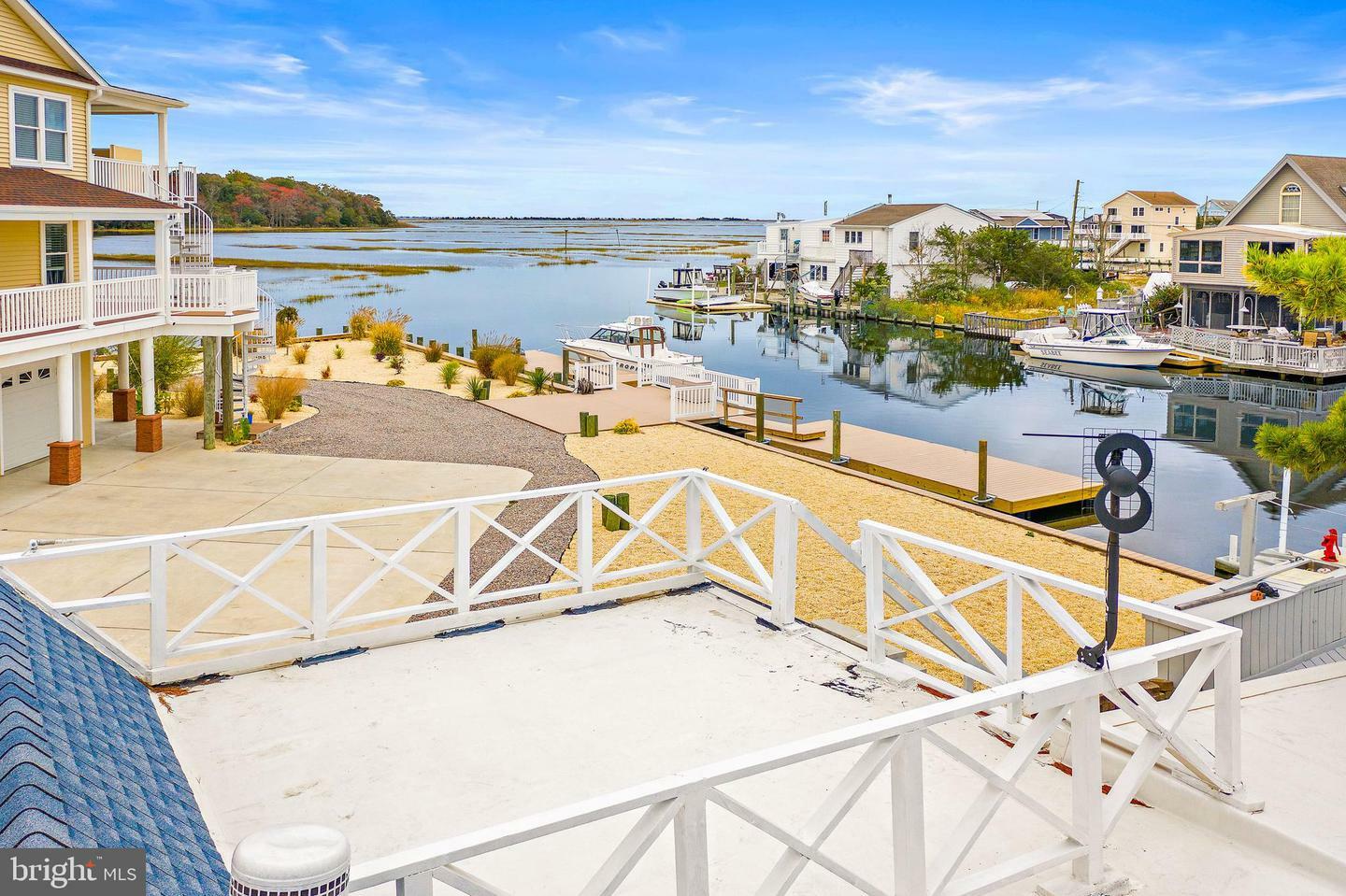 Property Photo:  128 E Brig Drive  NJ 08087 