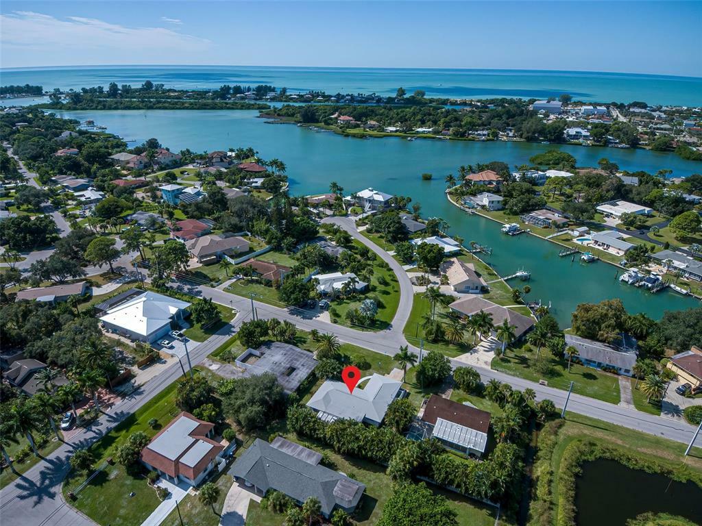 Property Photo:  203 Lyons Bay Road  FL 34275 