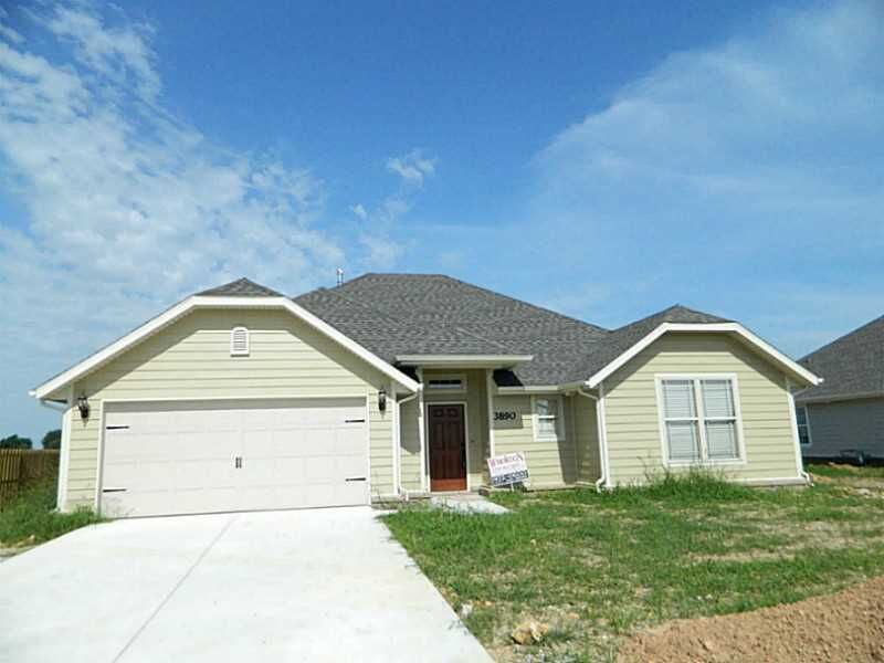 Property Photo:  3890 Deerhurst Street  AR 72764 