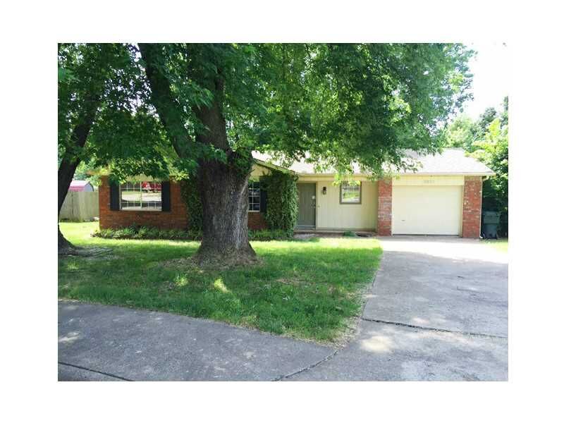 Property Photo: 2931 N Peg Lane AR 72703