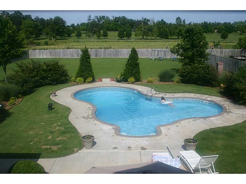Property Photo:  2808 S Laurel Crossing Circle  AR 72758 