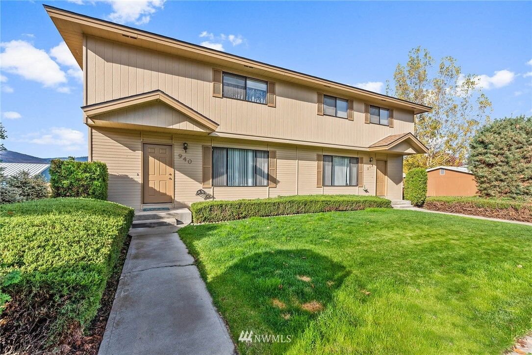 Property Photo: 940 N Gale Avenue WA 98802
