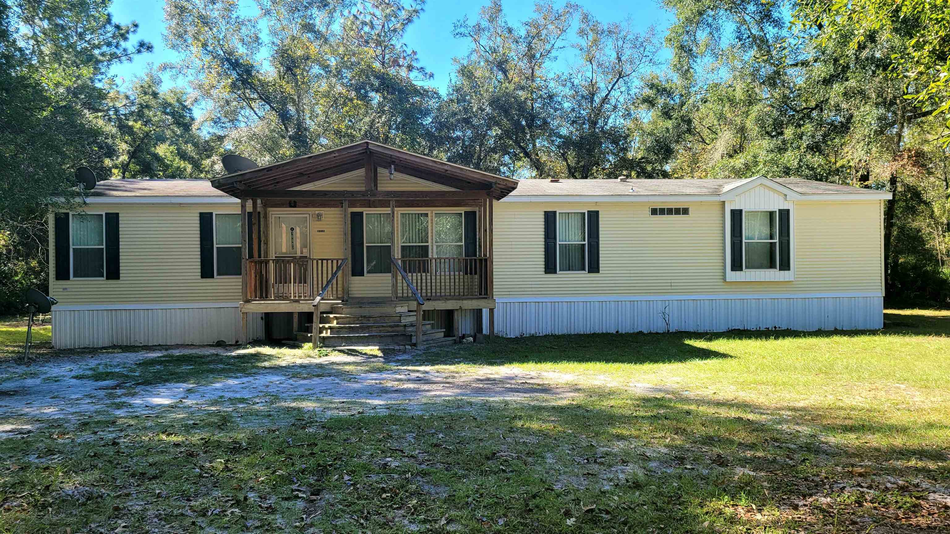 Property Photo:  10992 Regiment Loop  FL 32305 