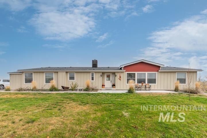 Property Photo:  5612 W Black Canyon  ID 83617 