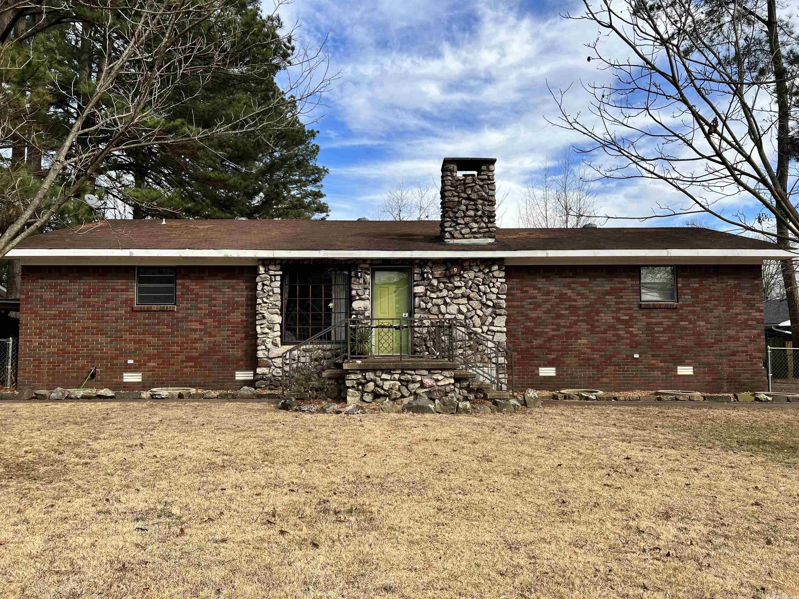 Property Photo:  9 Indian Lane  AR 72110 