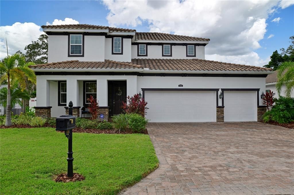Property Photo:  1722 Worrington Street  FL 34231 
