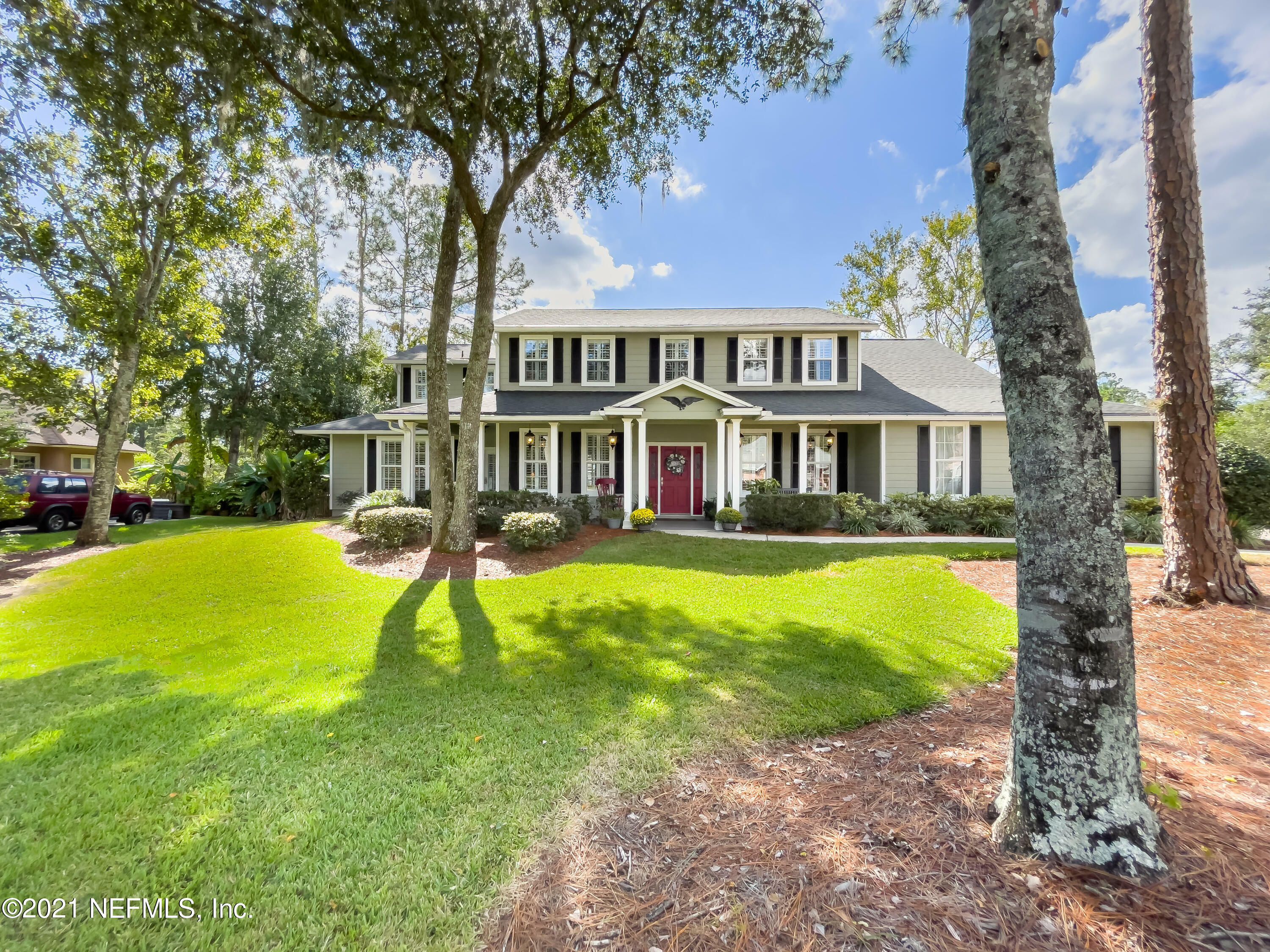 Property Photo: 1859 Salt Myrtle Ln FL 32003