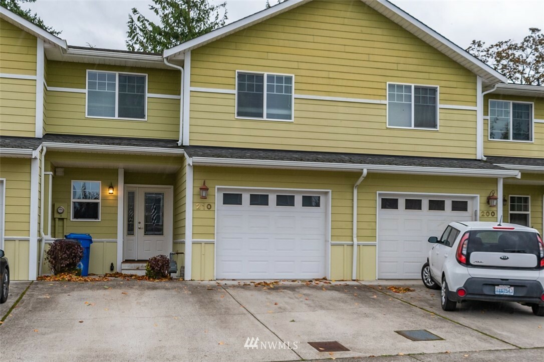 Property Photo:  210 NE Melrose Drive  WA 98277 