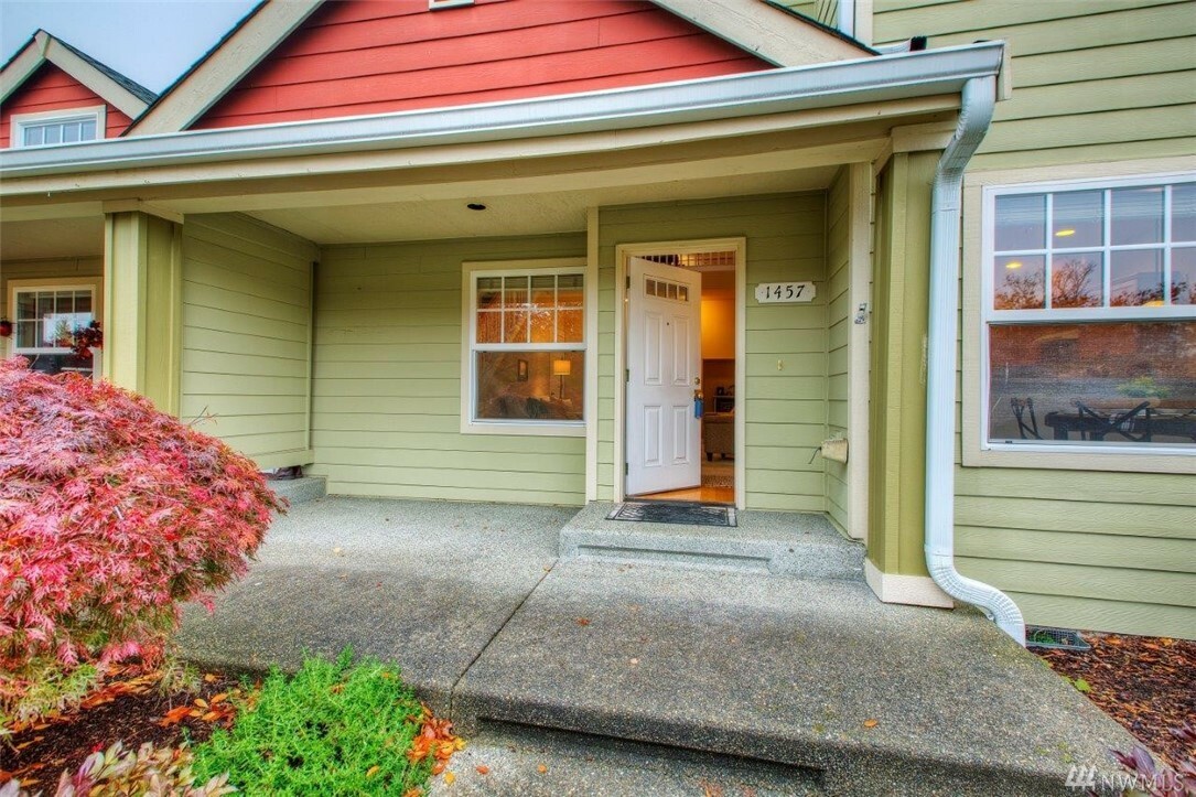 Property Photo:  1457 Thompson Cir 4B  WA 98327 