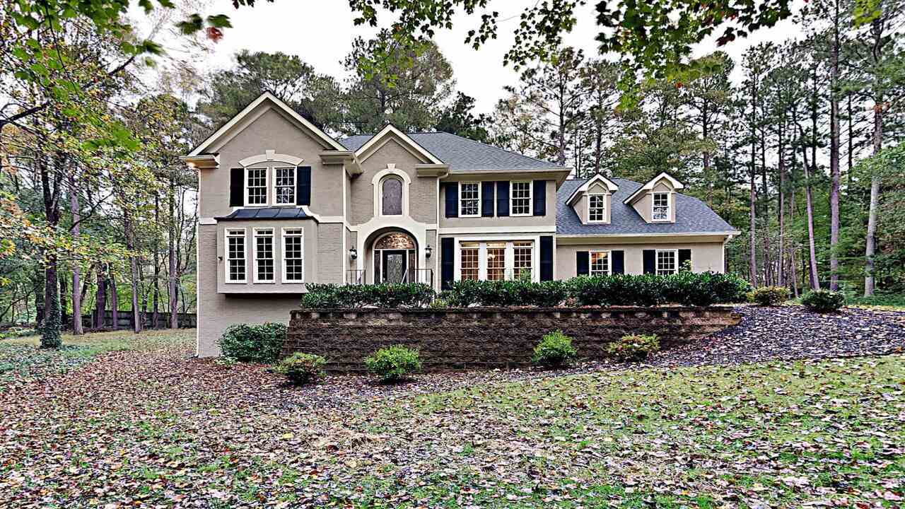 Property Photo:  1464 Firethorn Lake NW  GA 30101 