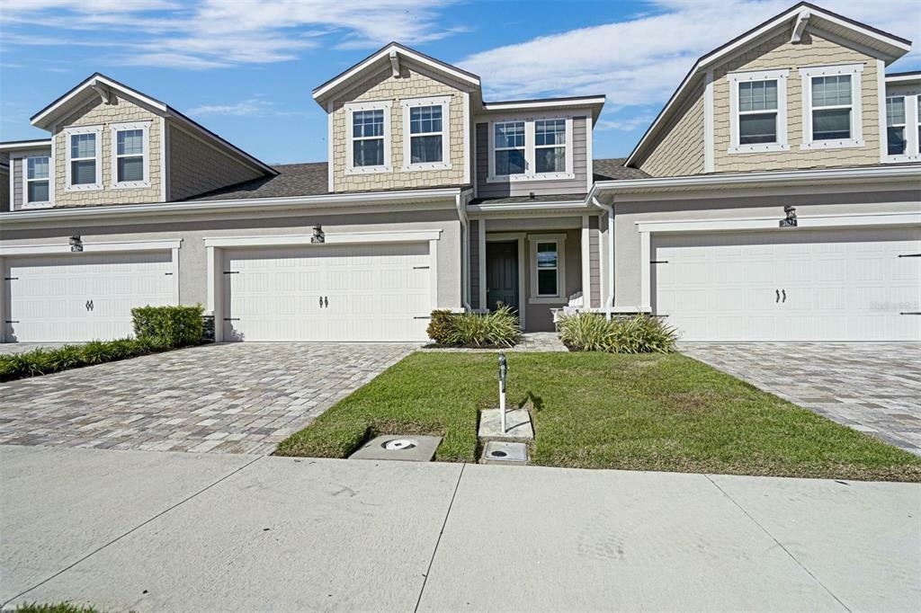 Property Photo: 3668 Fescue Lane FL 34232
