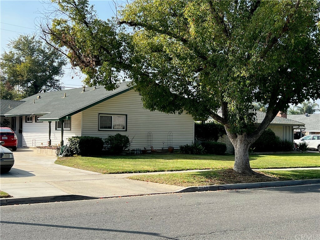 Property Photo:  3638 Lillian Street  CA 92504 