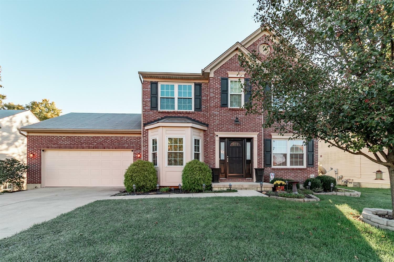 Property Photo: 4797 Kleeman Green Dr OH 45211