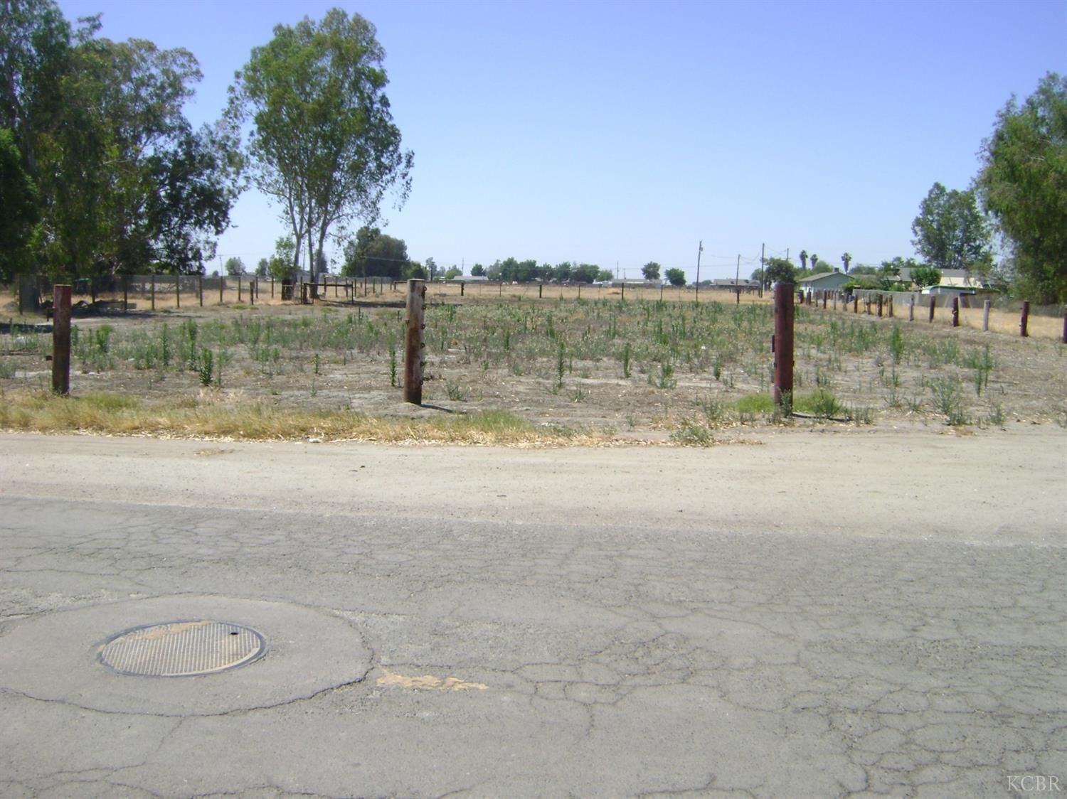 Property Photo:  0 Osage Ave   93212 