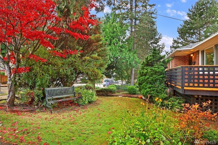 Property Photo: 4436 S Brandon St WA 98118