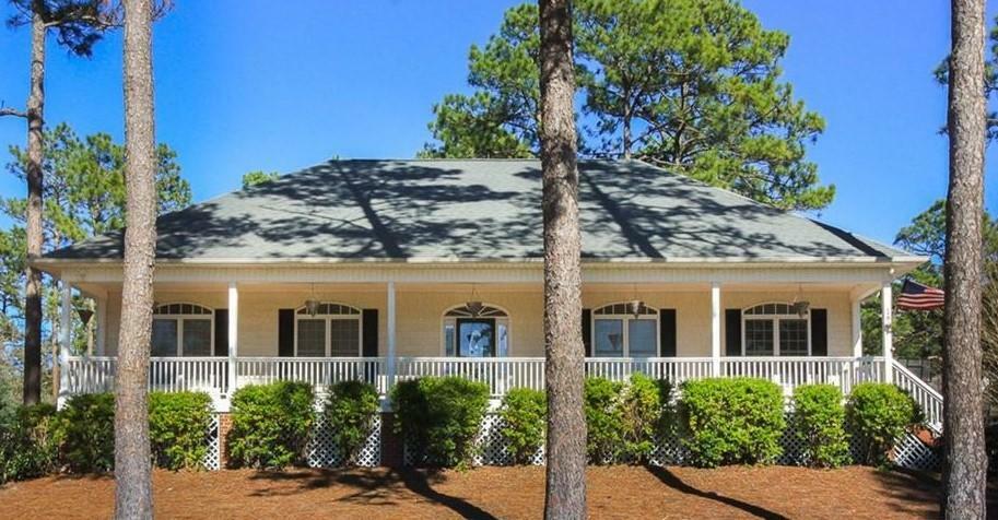 Property Photo: 180 E Lake View Drive NC 28374