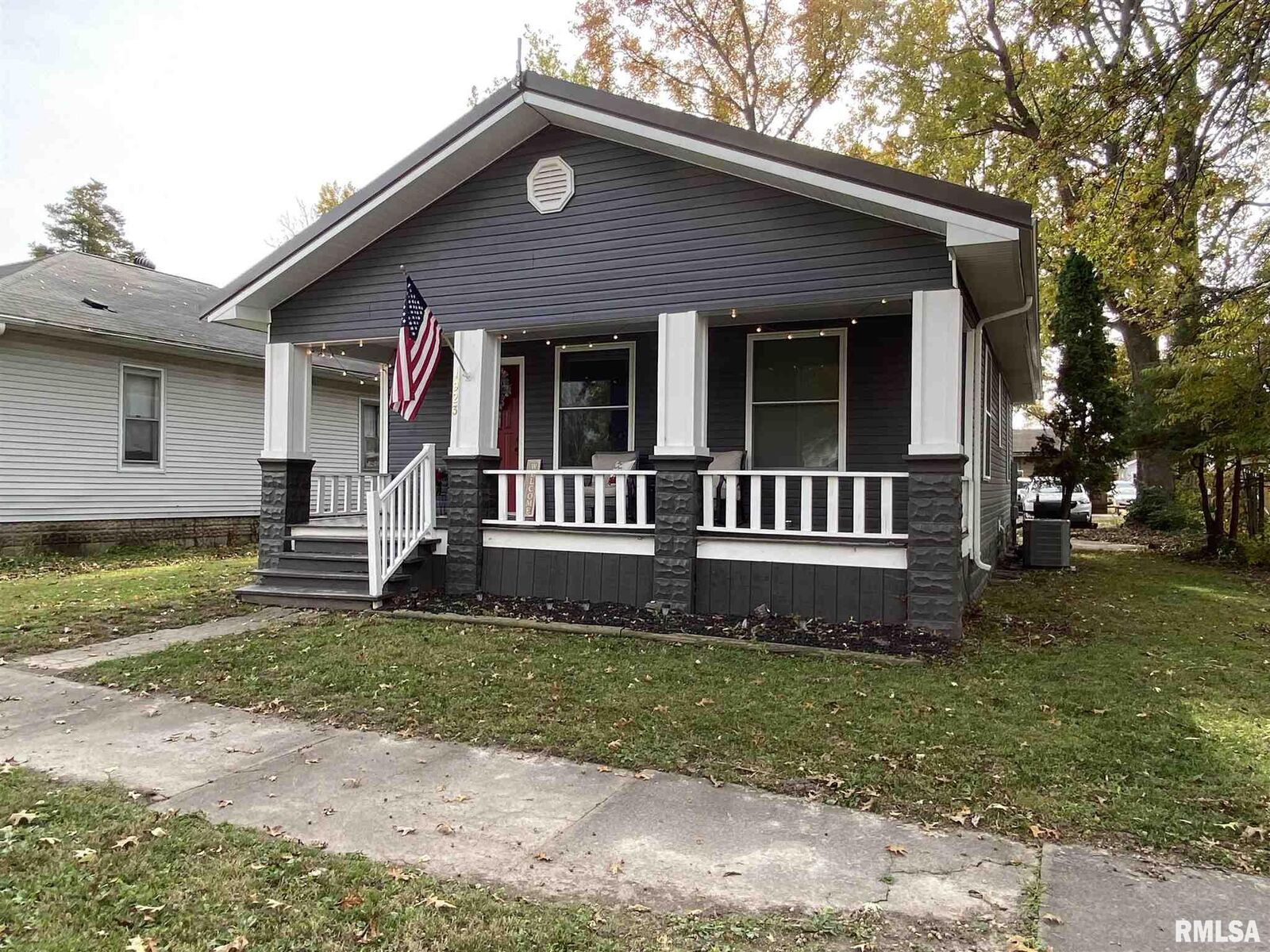 Property Photo:  1923 Herbert  IL 62966 