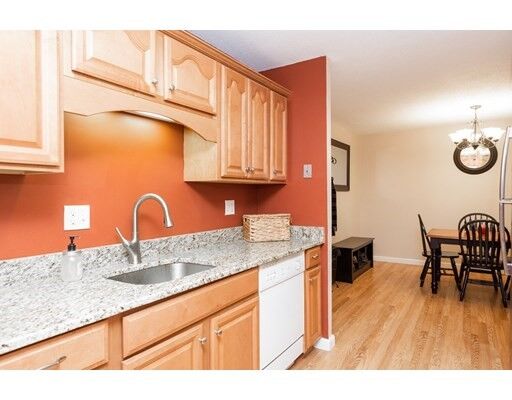 Property Photo:  3 Greenbriar Drive 303  MA 01864 